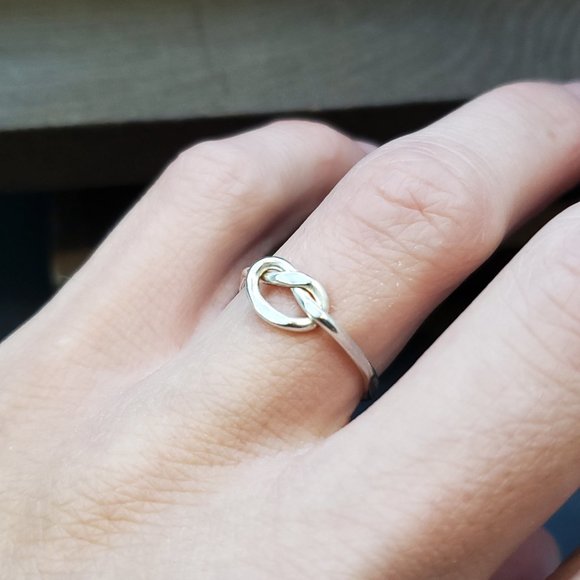 Size 7 Sterling Silver Cool Handmade Hammered Heart Ring - Picture 2 of 6